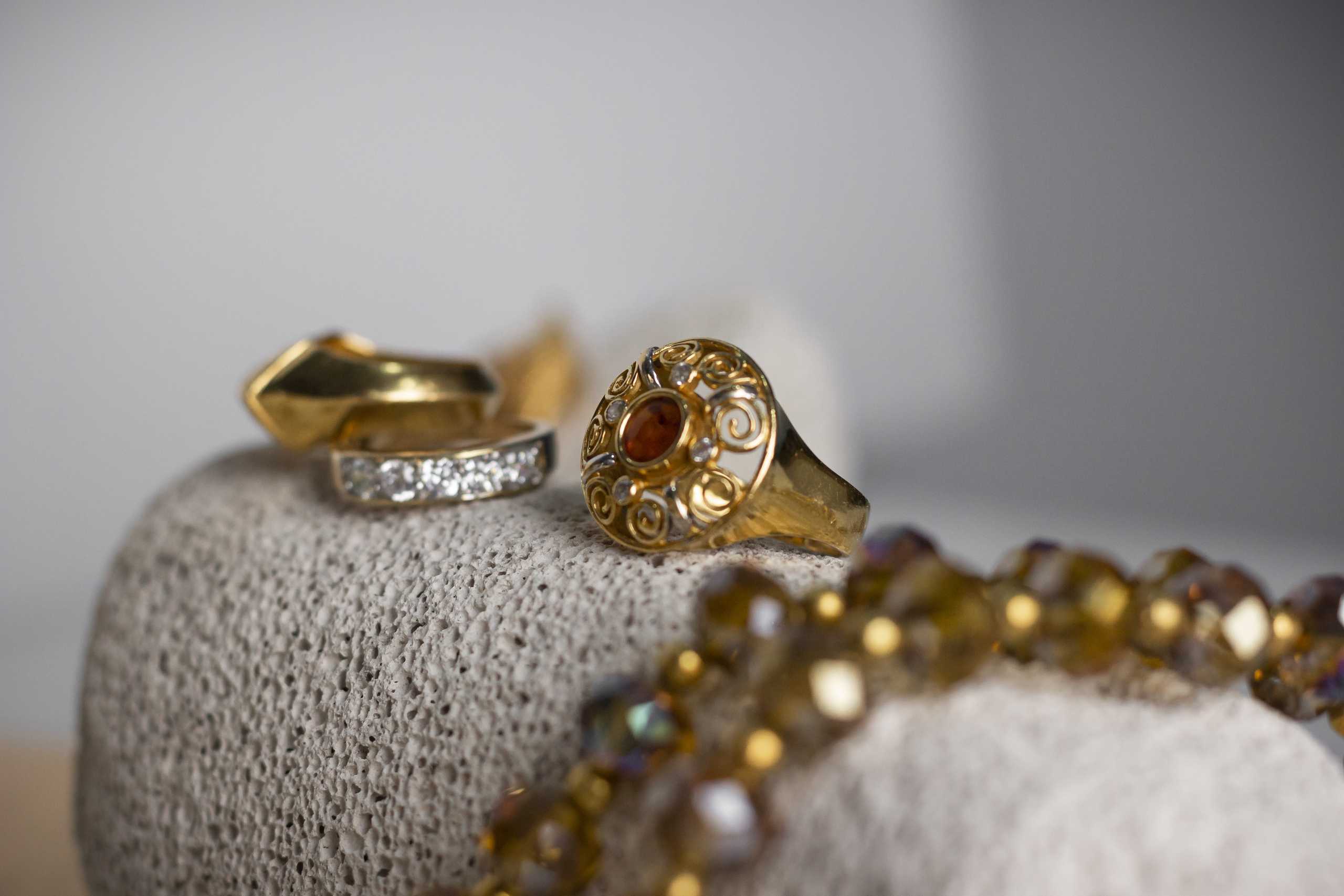 The Art of Crafting Unique Jewelry Pieces